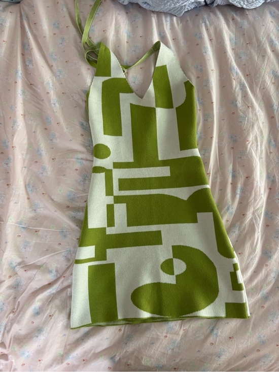 Peppermayo Dresses & Skirts - Peppermayo Green and White Geometric Knit Mini Dress